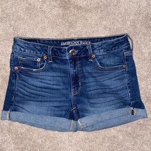Size 4 Boyfriend Shorts American Eagle